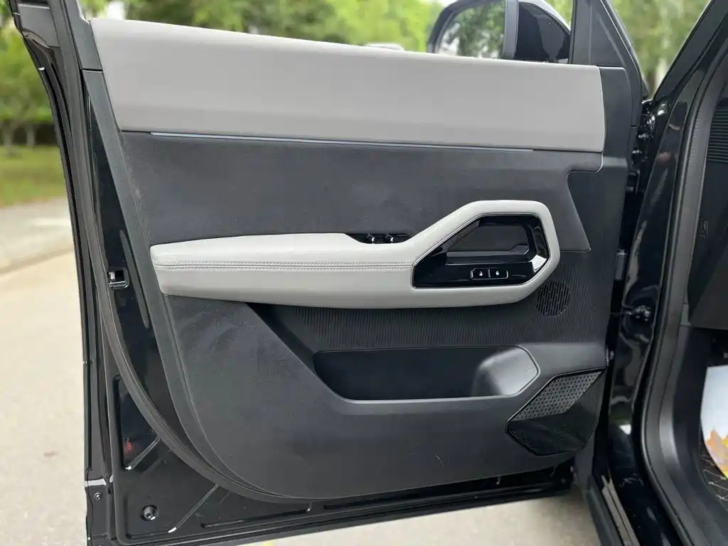 Ford Bronco, фото 4