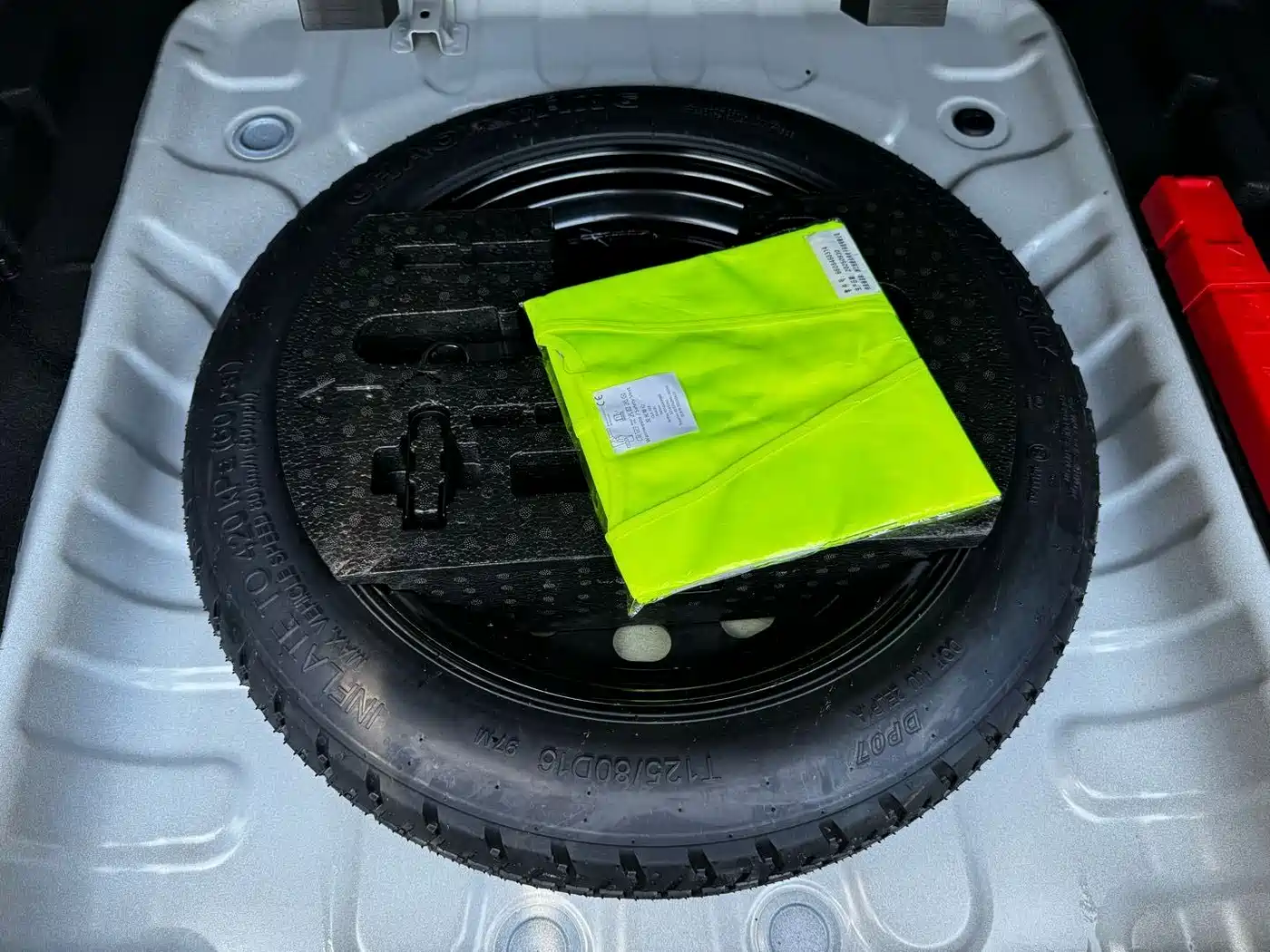 Geely Emgrand, фото 22