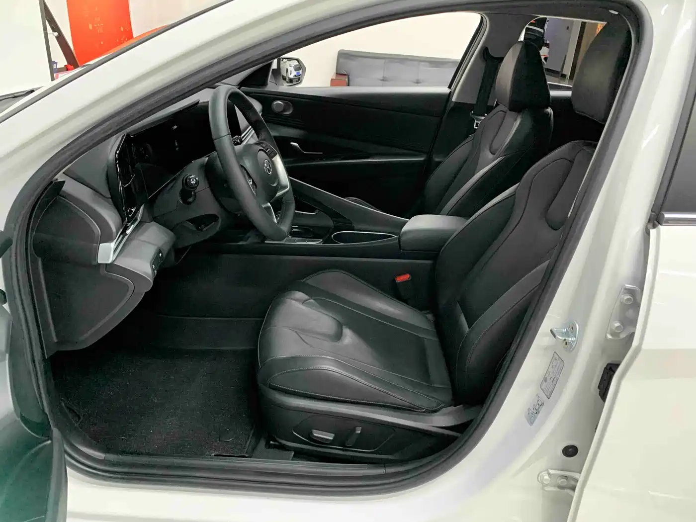 Hyundai Elantra, фото 9