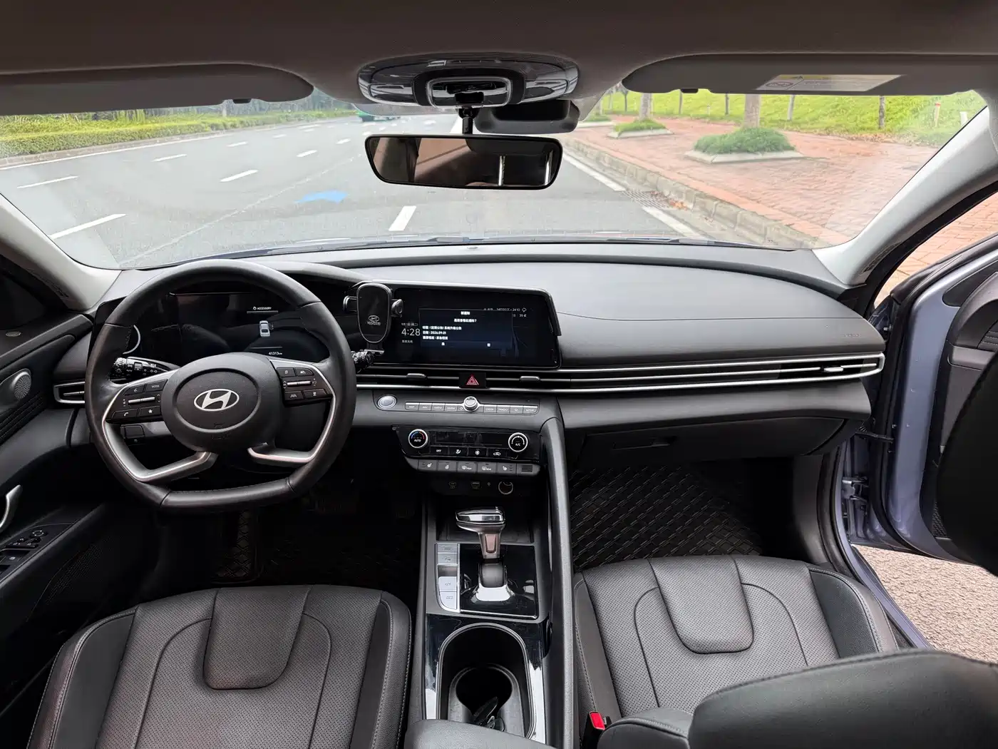 Hyundai Elantra, фото 11