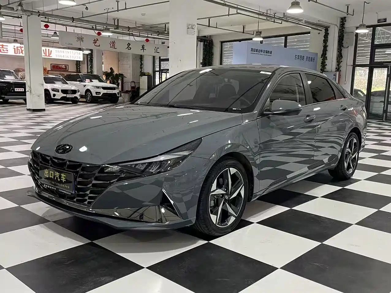 Hyundai Elantra, фото 1
