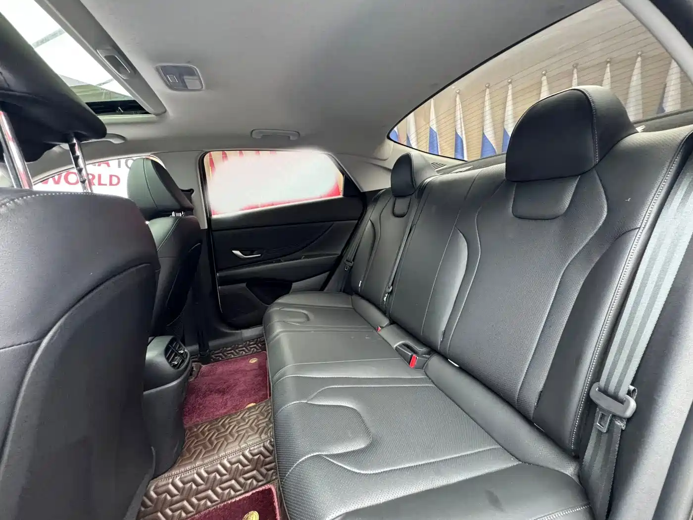 Hyundai Elantra, фото 3