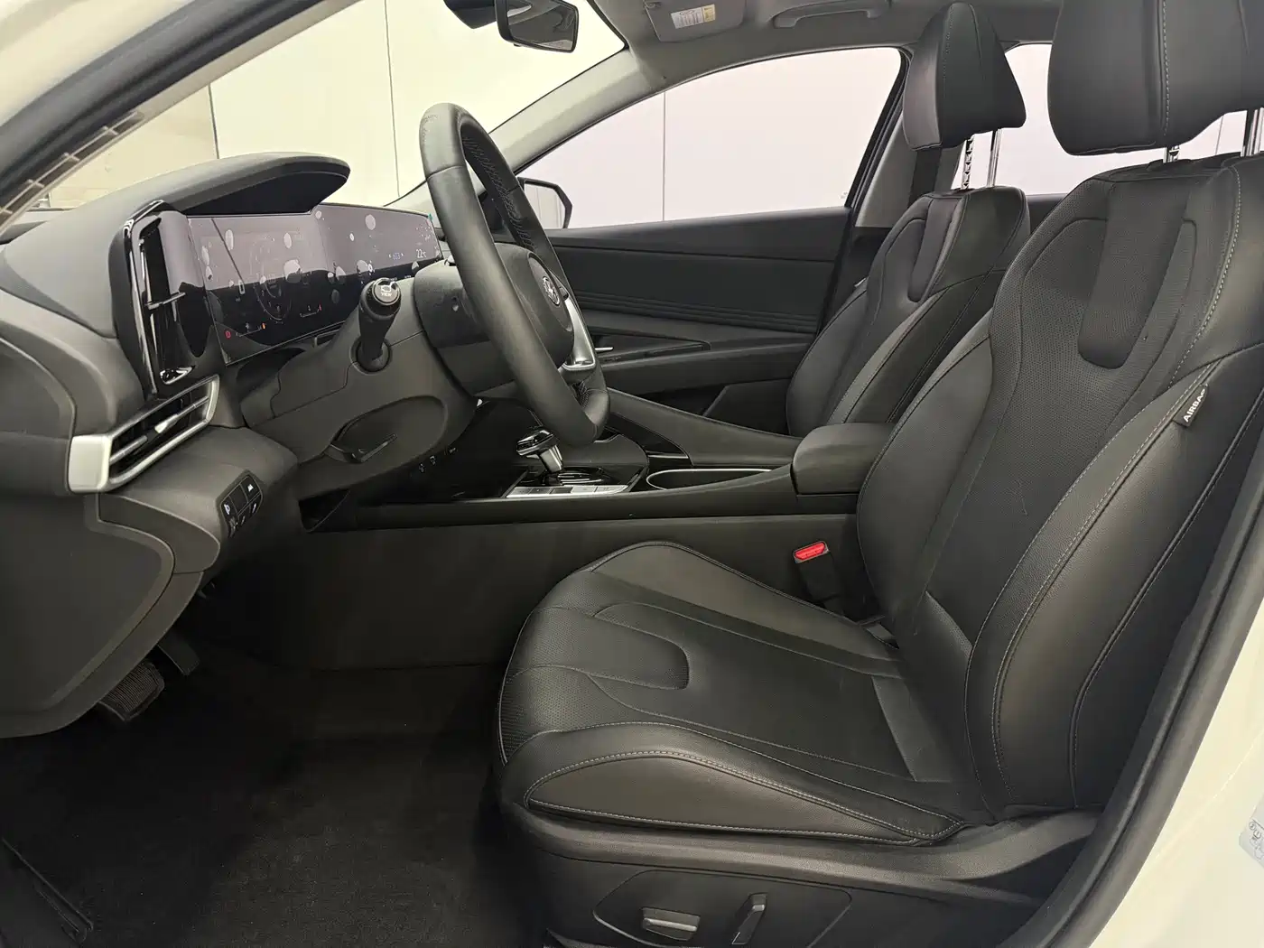 Hyundai Elantra, фото 5