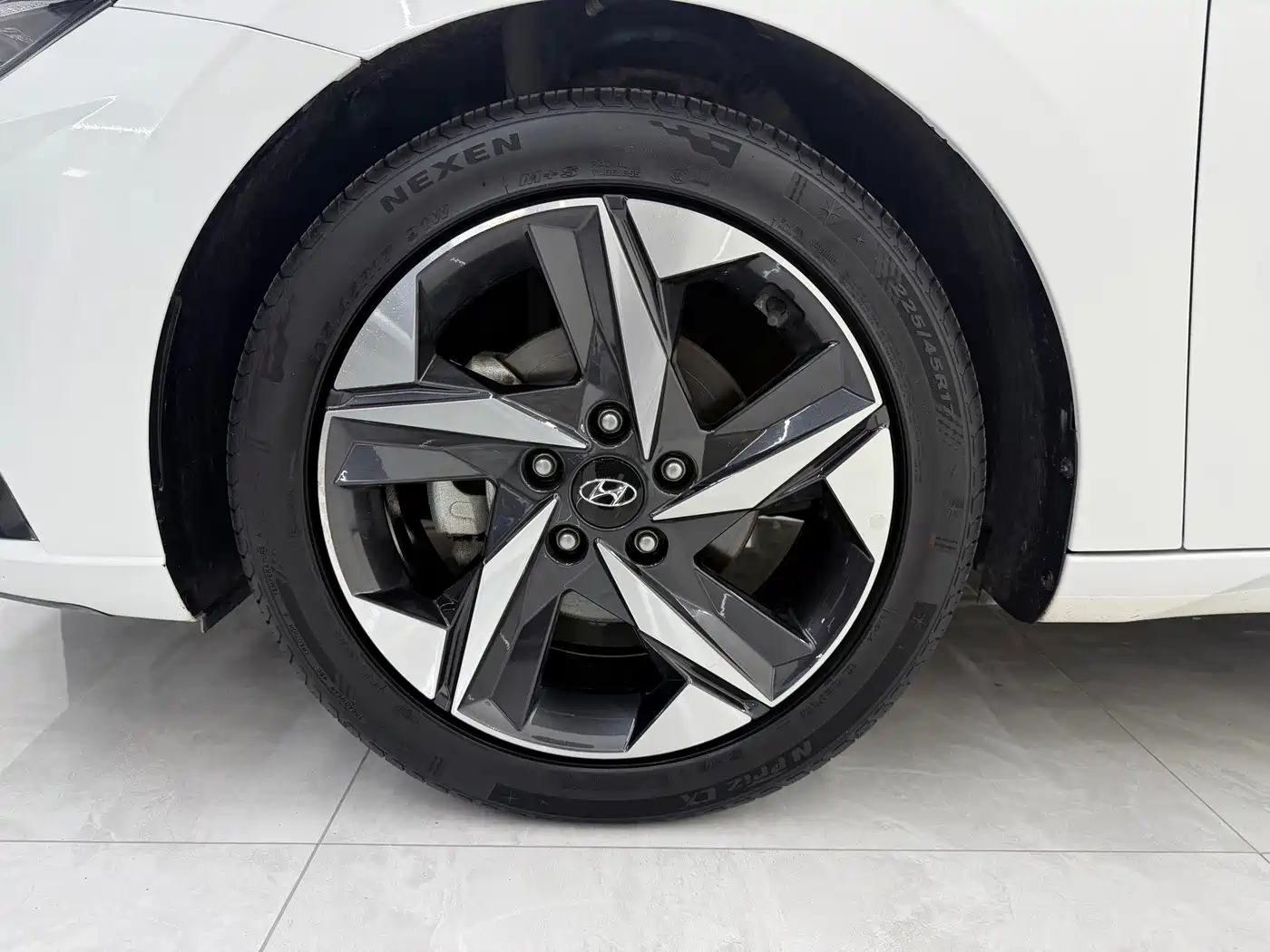 Hyundai Elantra, фото 15