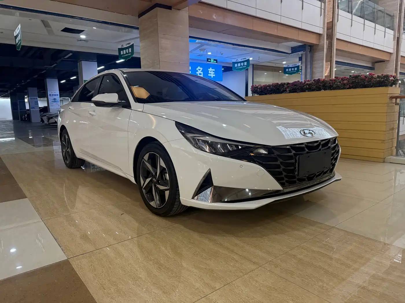 Hyundai Elantra, фото 4