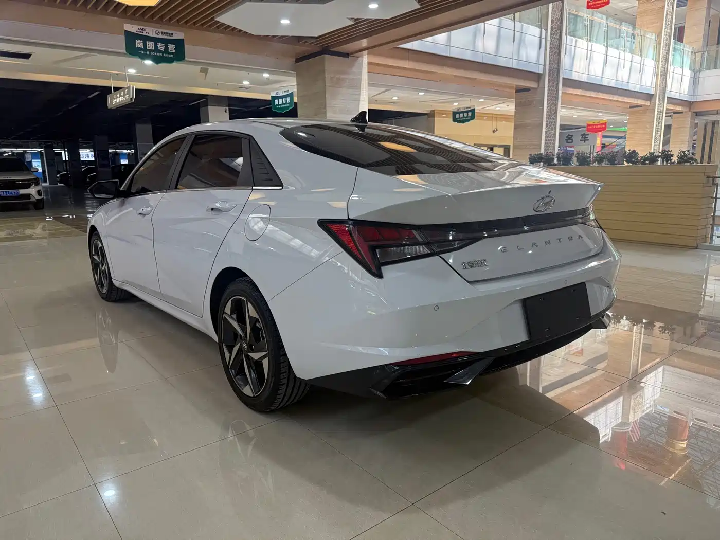 Hyundai Elantra, фото 7