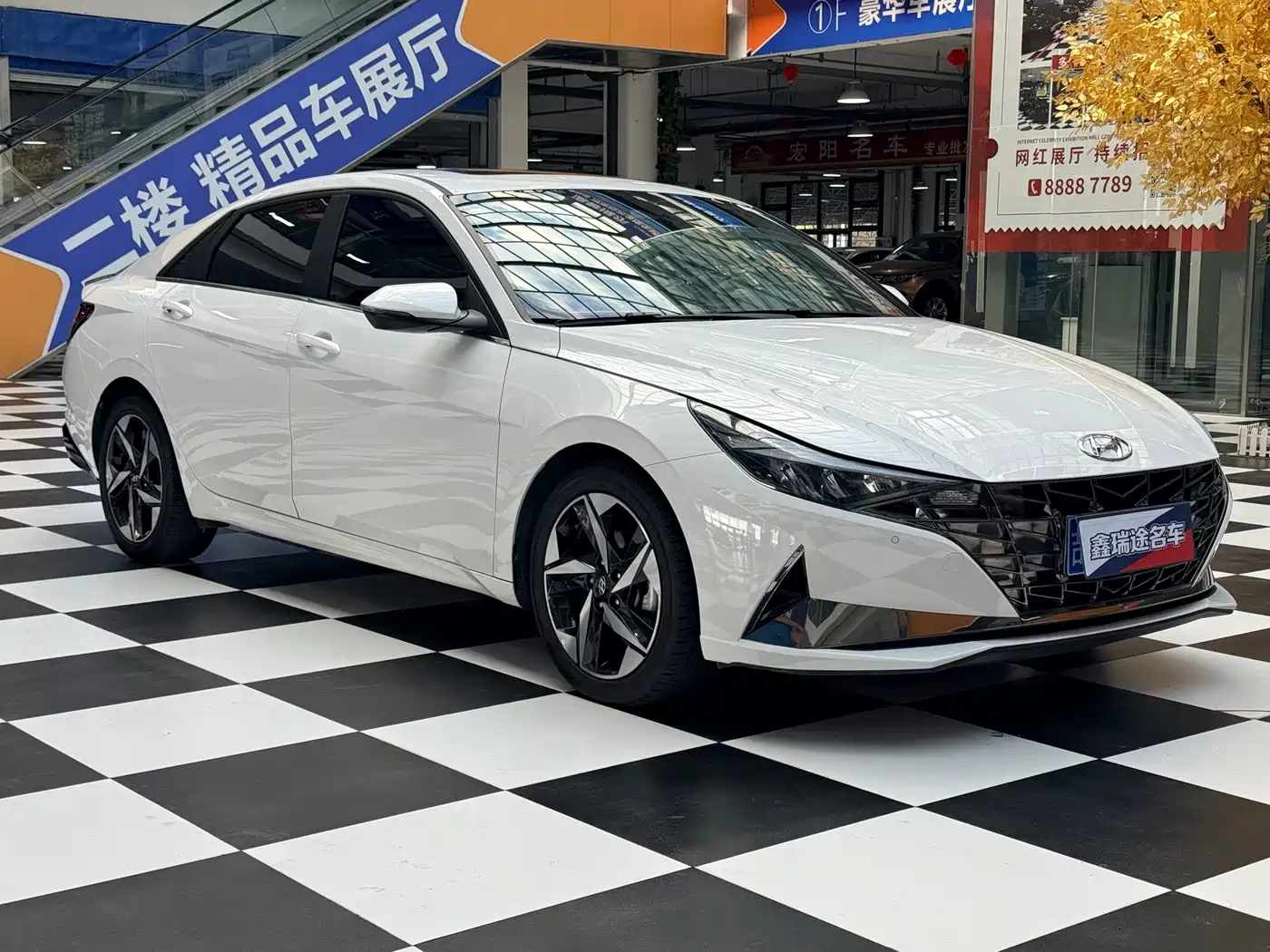 Hyundai Elantra, фото 4