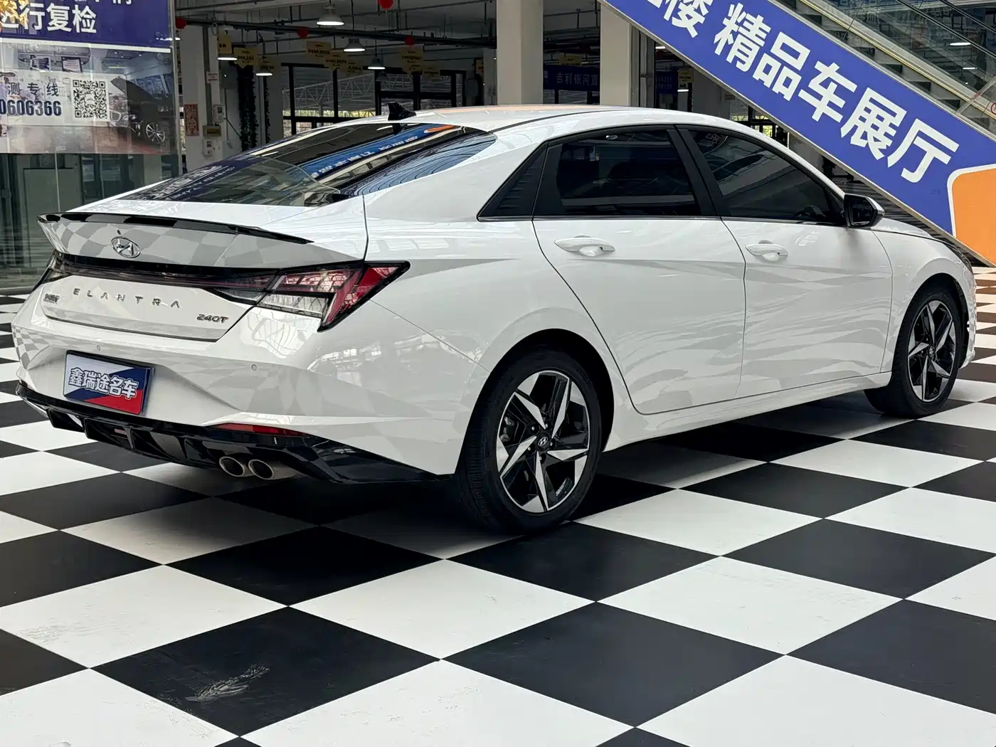 Hyundai Elantra, фото 5