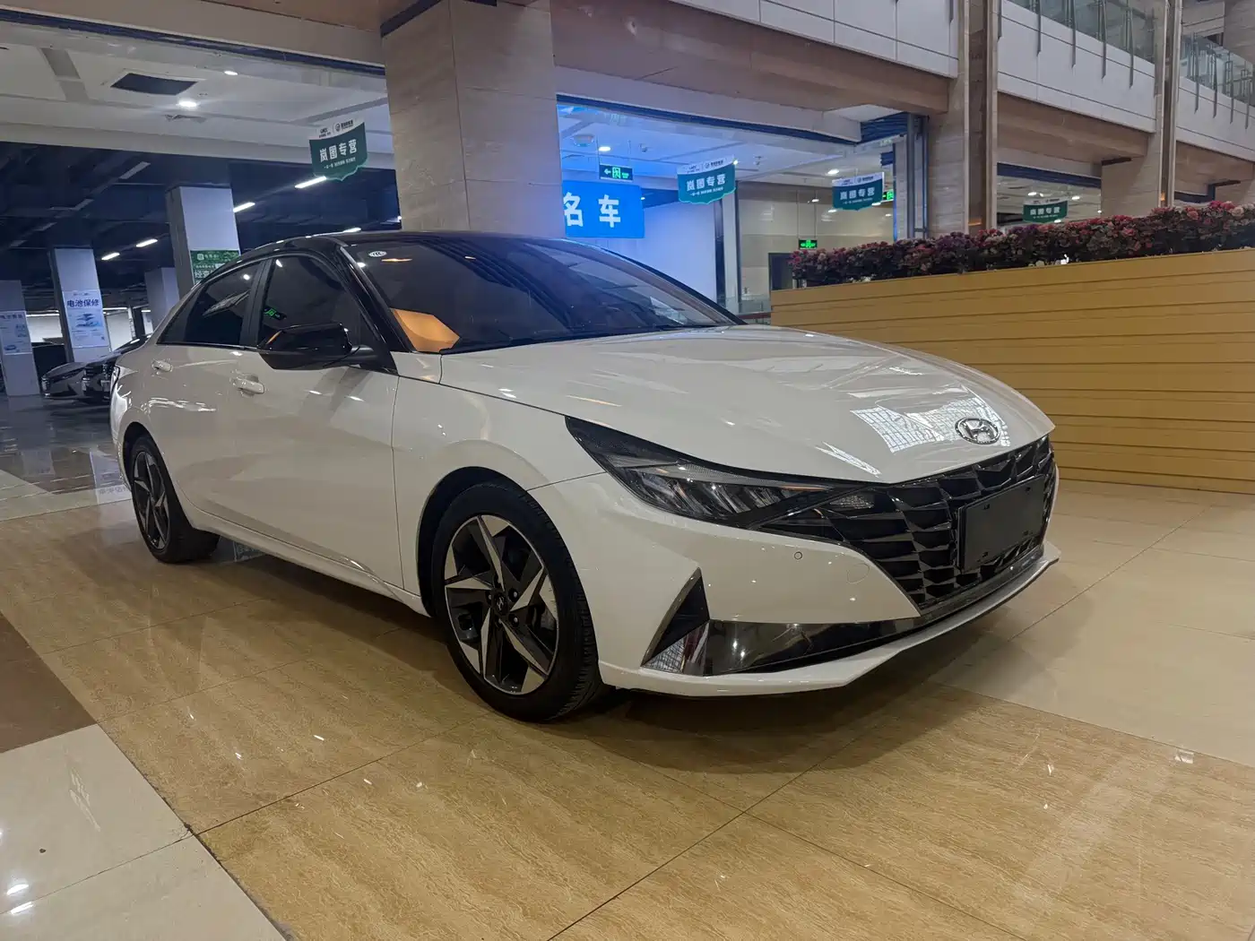 Hyundai Elantra, фото 8