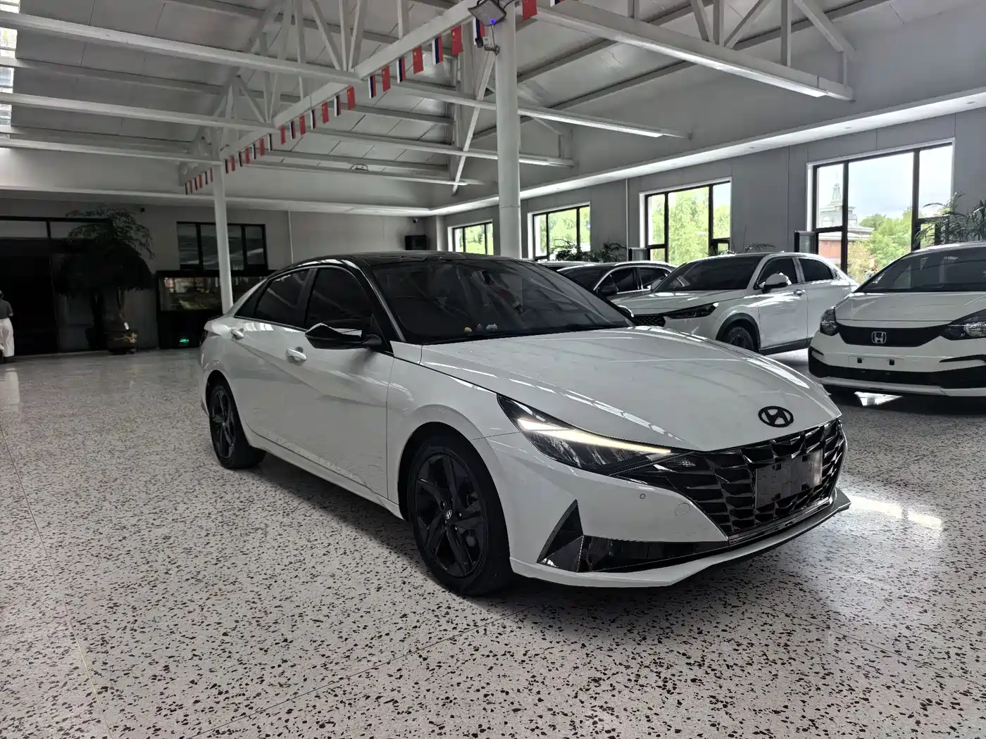 Hyundai Elantra, фото 13