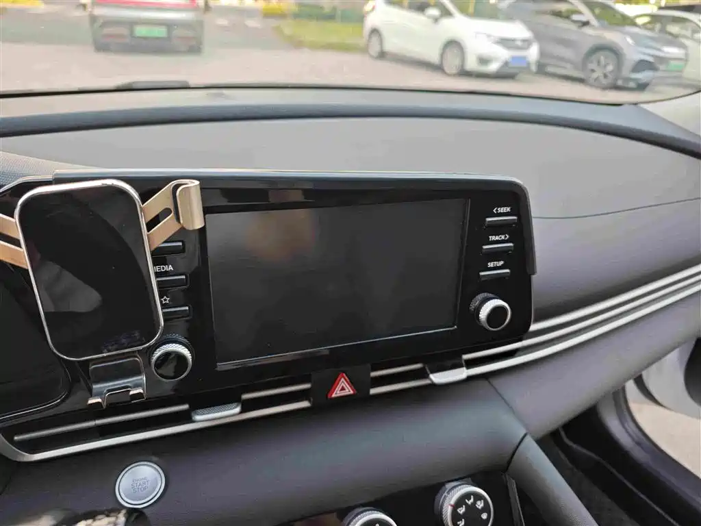 Hyundai Elantra, фото 4
