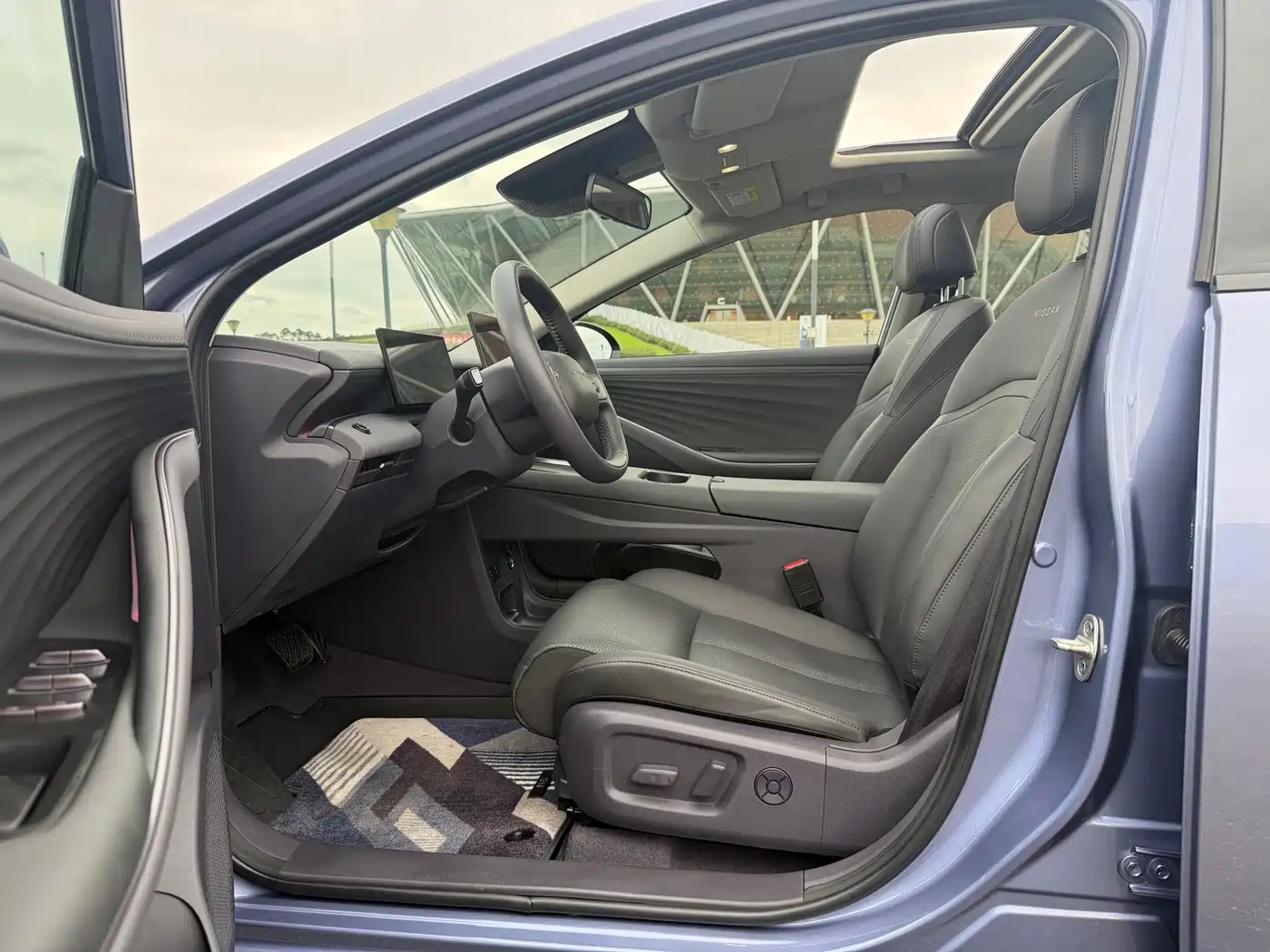 Nissan N6, фото 4
