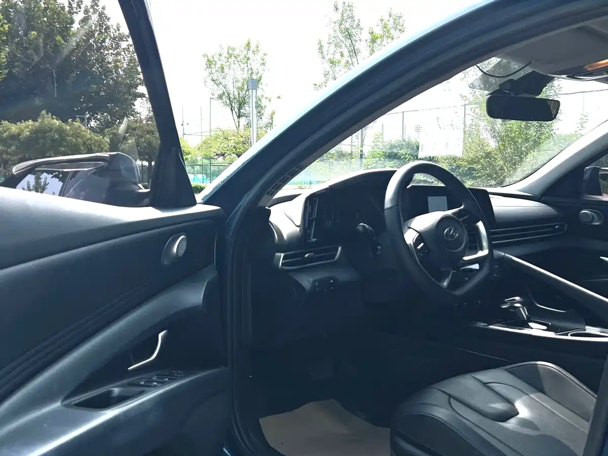 Hyundai Elantra, фото 21