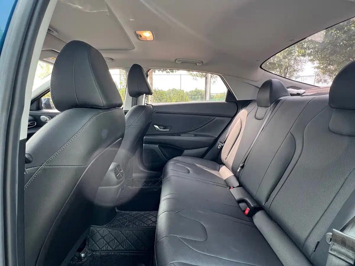 Hyundai Elantra, фото 23