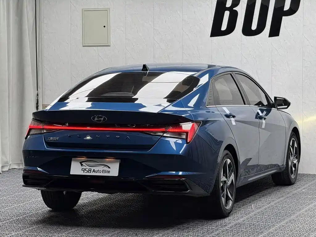 Hyundai Elantra, фото 5