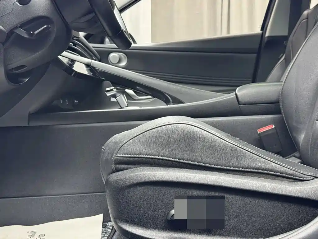 Hyundai Elantra, фото 10
