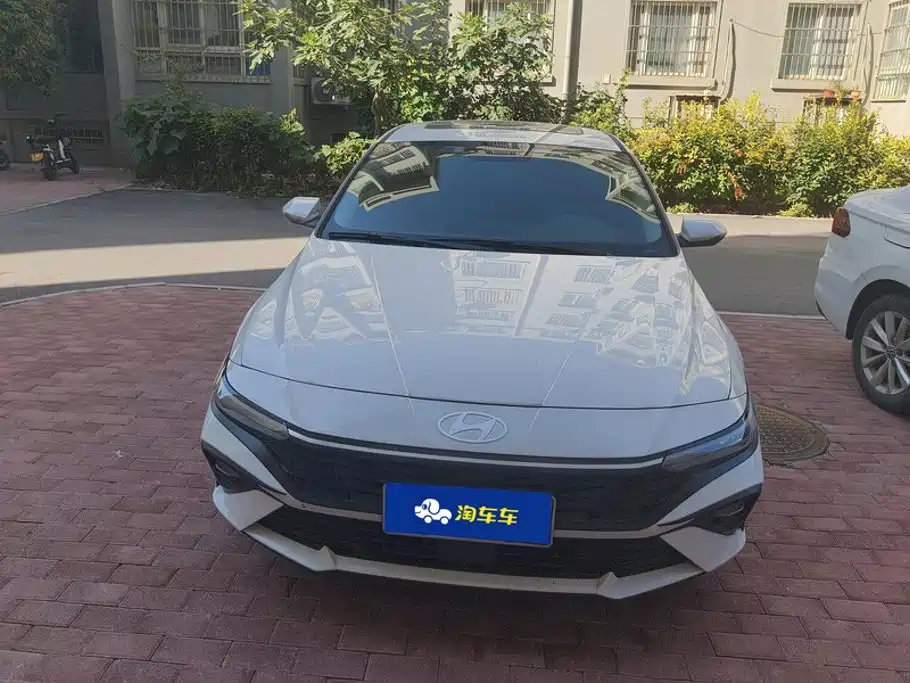 Hyundai Elantra, фото 2