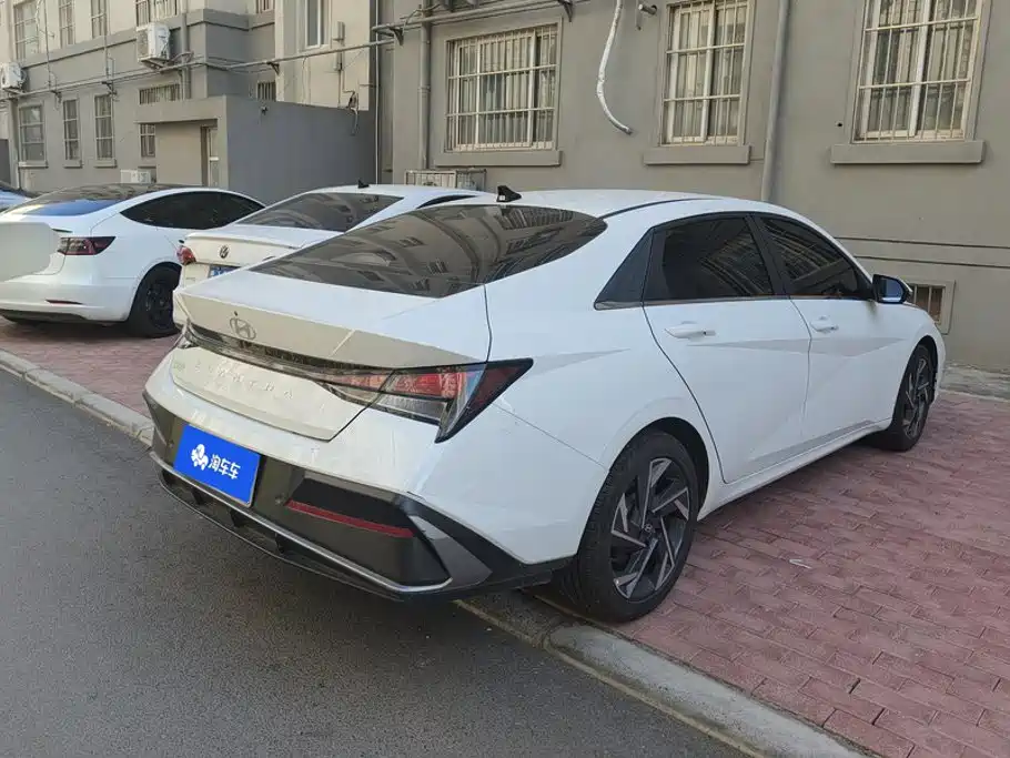 Hyundai Elantra, фото 9