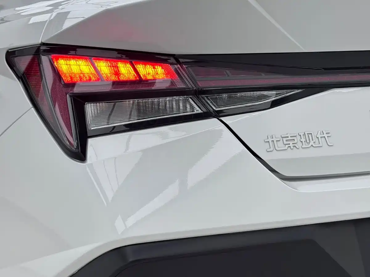 Hyundai Elantra, фото 16