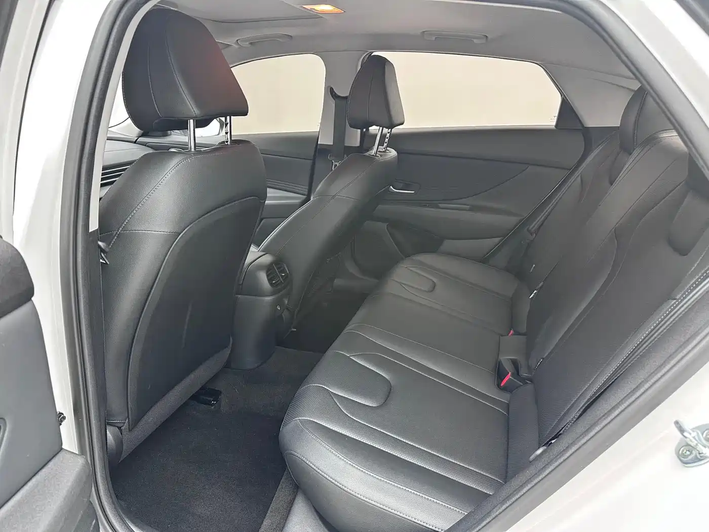 Hyundai Elantra, фото 18