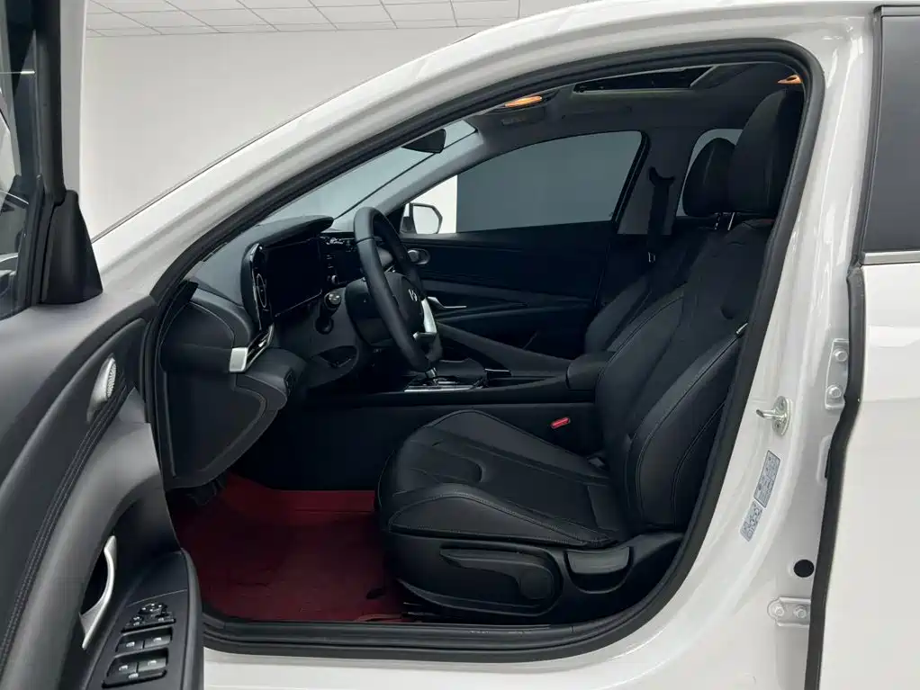 Hyundai Elantra, фото 7