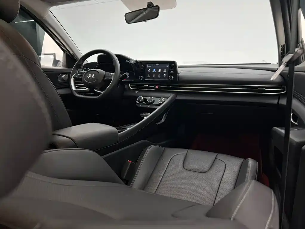 Hyundai Elantra, фото 9