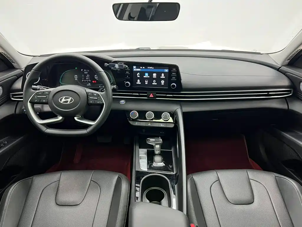 Hyundai Elantra, фото 11