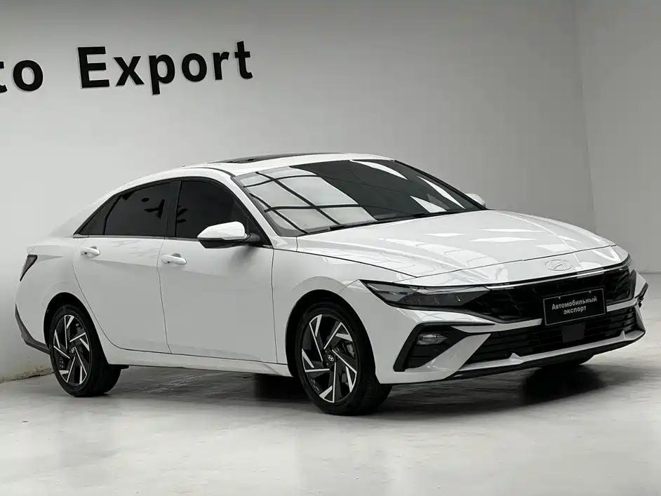 Hyundai Elantra, фото 13