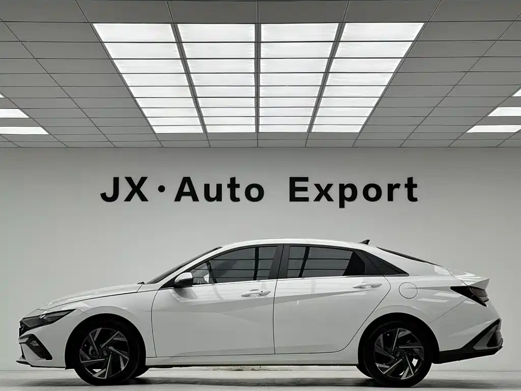 Hyundai Elantra, фото 22