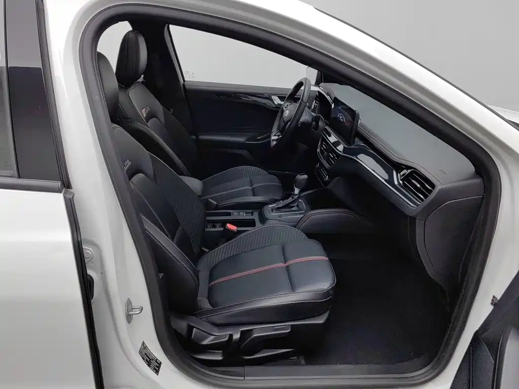 Ford Focus, фото 16