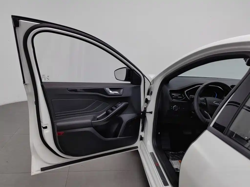 Ford Focus, фото 22