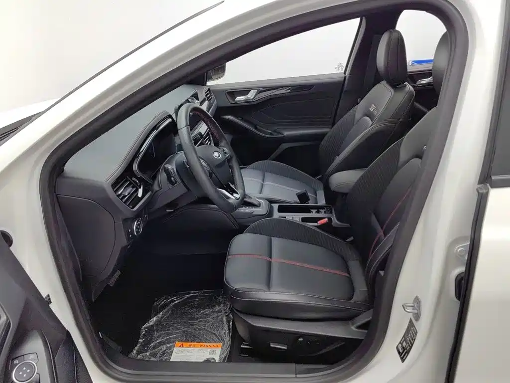 Ford Focus, фото 24