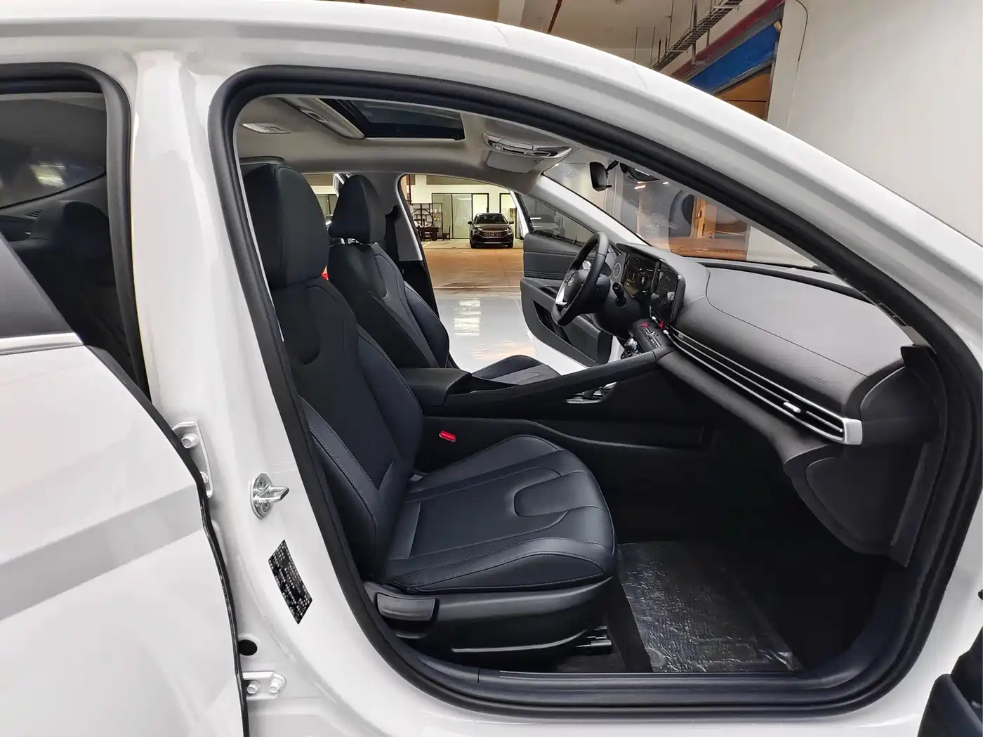 Hyundai Elantra, фото 12