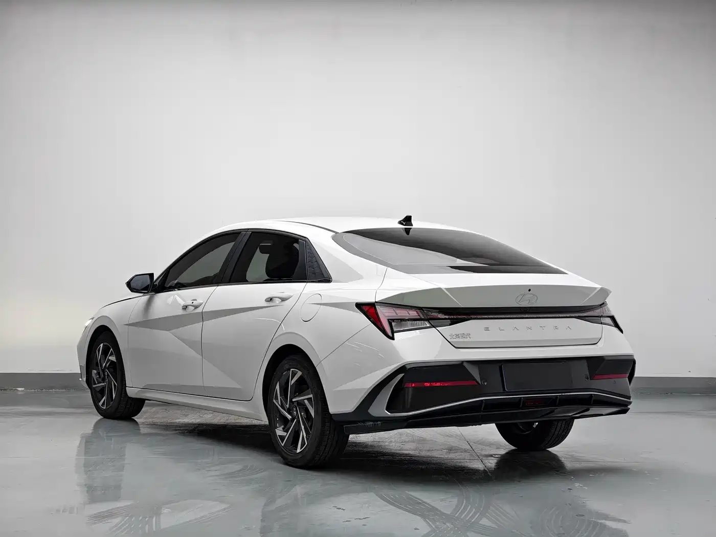 Hyundai Elantra, фото 17