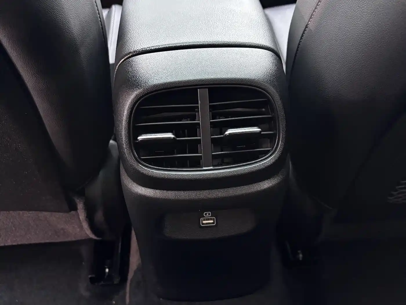 Hyundai Elantra, фото 12