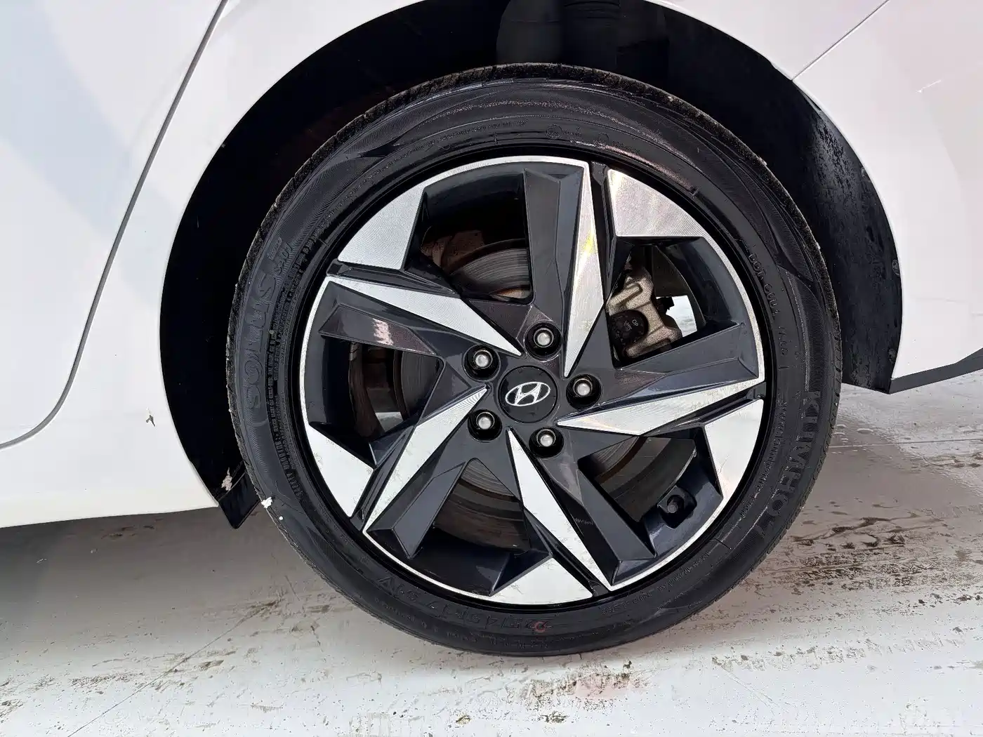 Hyundai Elantra, фото 17