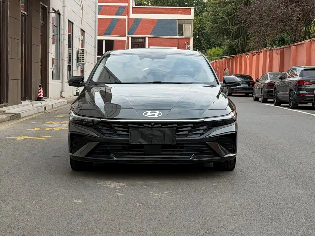 Hyundai Elantra, фото 2
