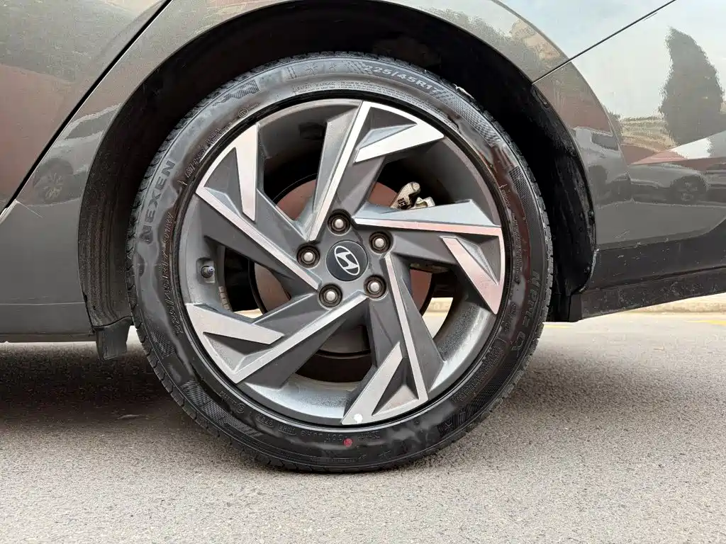 Hyundai Elantra, фото 16