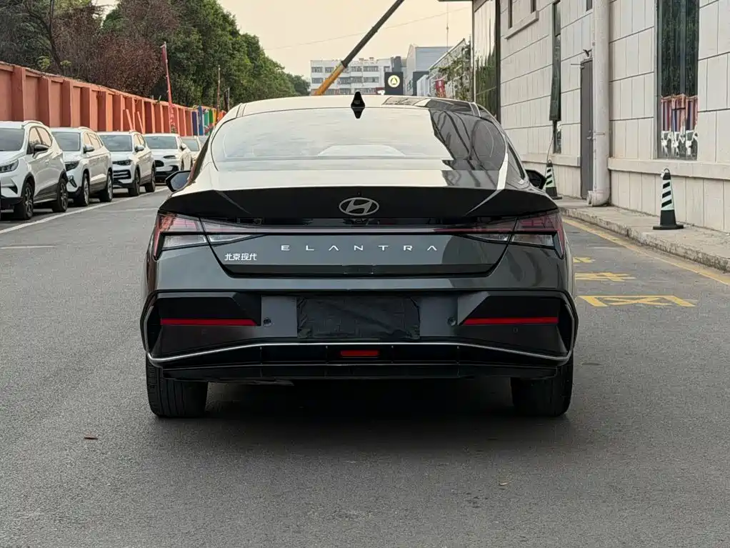 Hyundai Elantra, фото 20