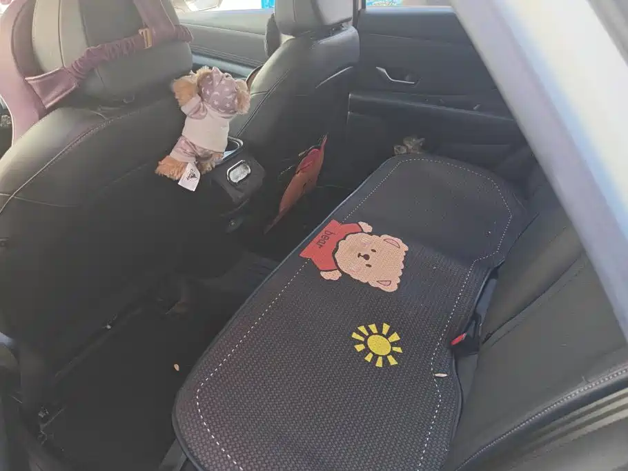 Hyundai Elantra, фото 3