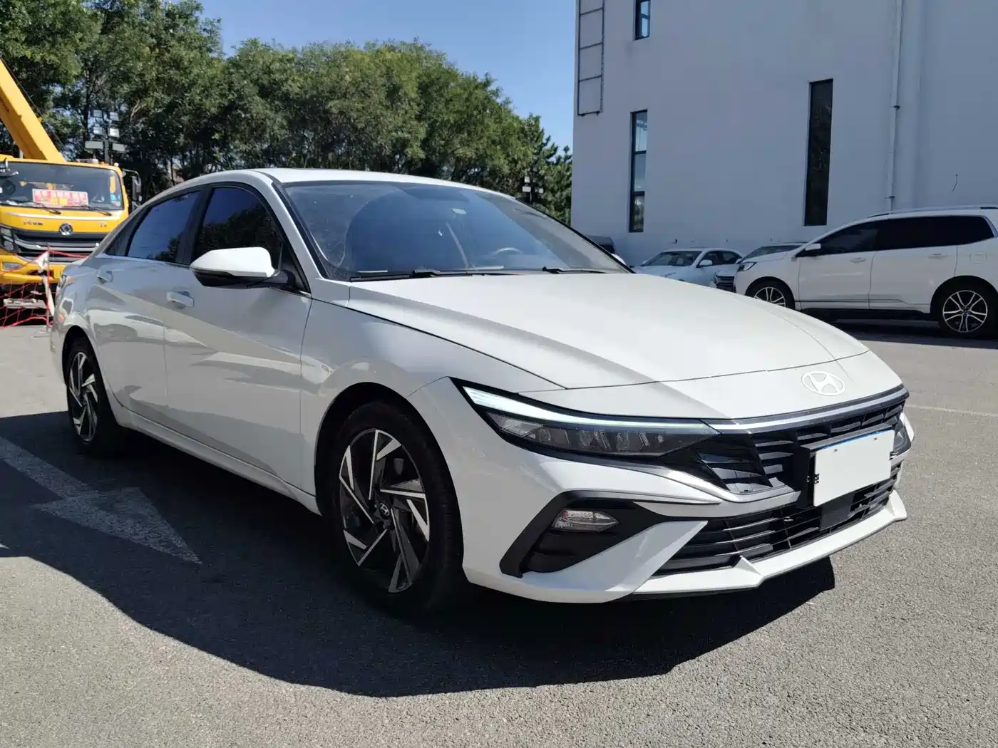 Hyundai Elantra, фото 3