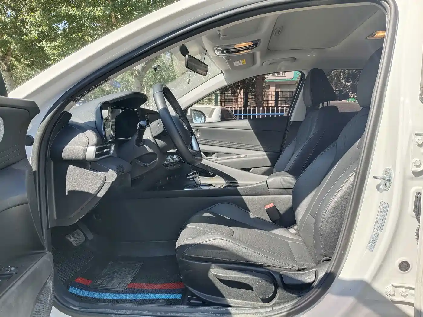 Hyundai Elantra, фото 9