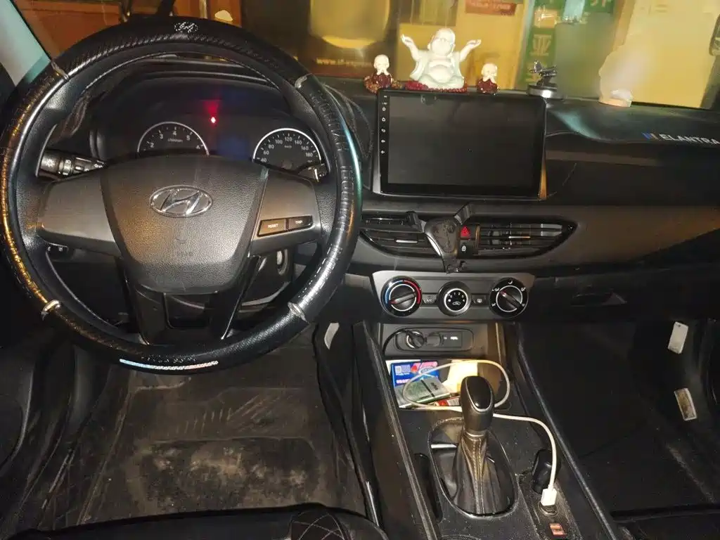 Hyundai Elantra, фото 19
