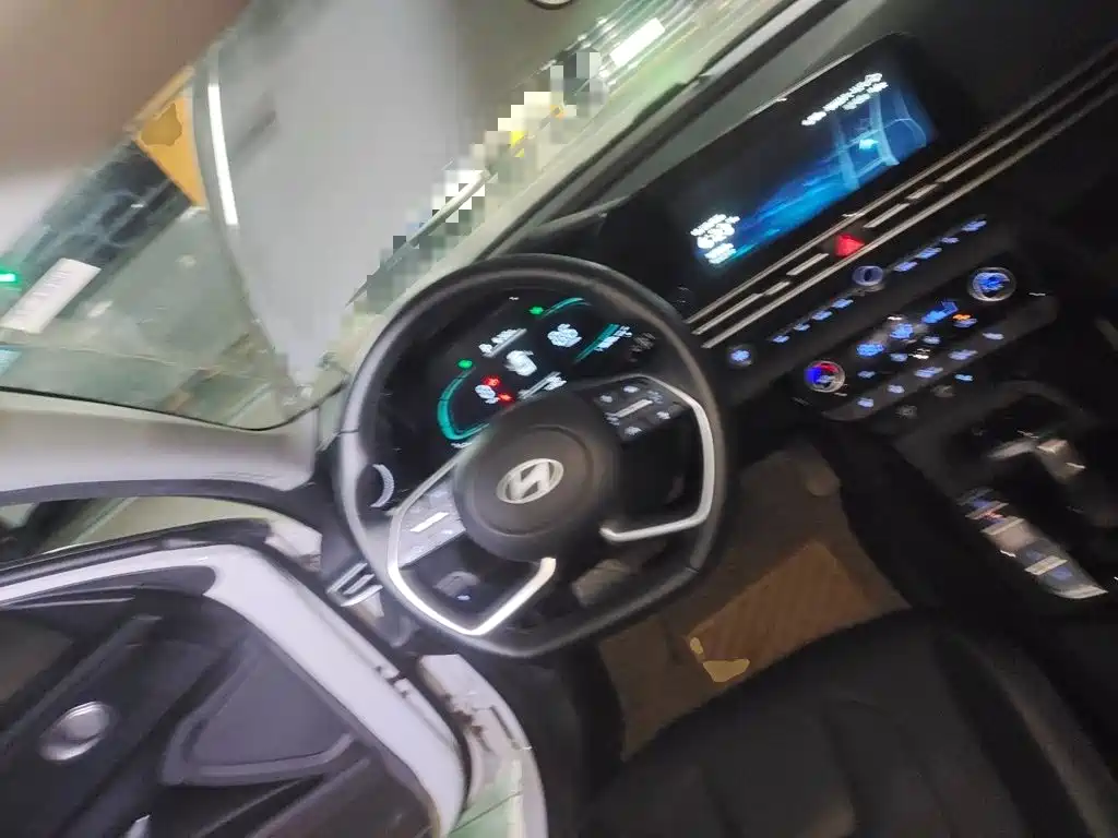 Hyundai Elantra, фото 20