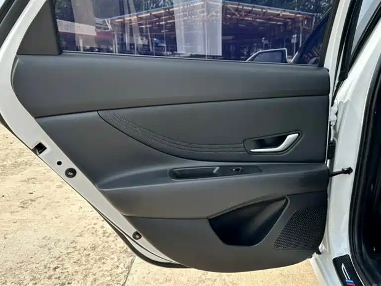 Hyundai Elantra, фото 8