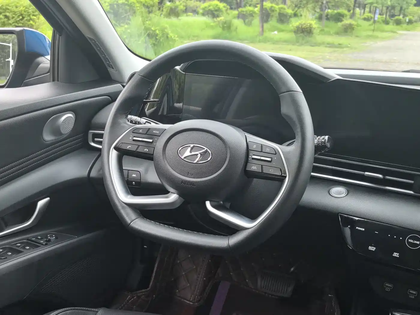 Hyundai Elantra, фото 3