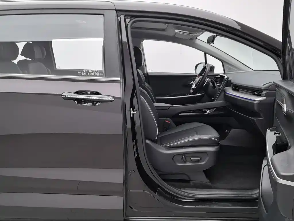 Hyundai Custo, фото 16