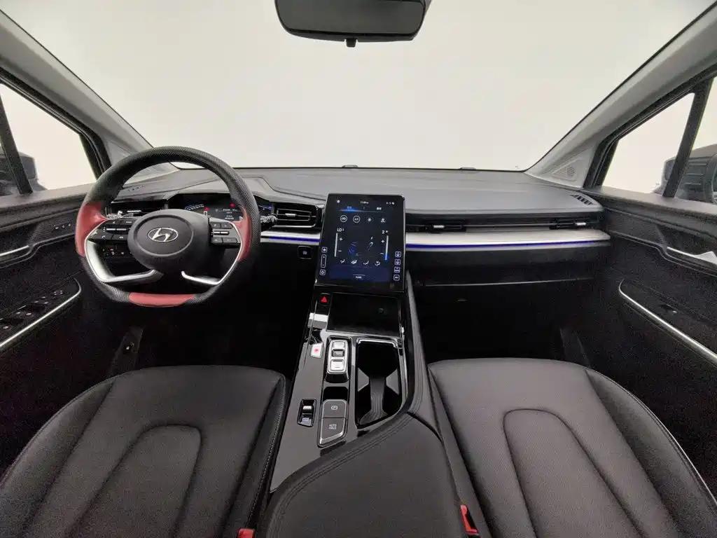 Hyundai Custo, фото 19