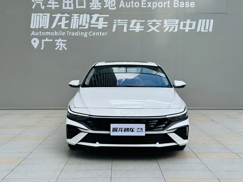 Hyundai Elantra, фото 2