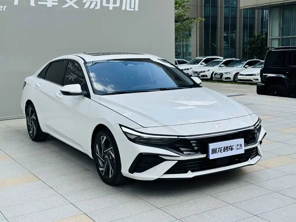 Hyundai Elantra, фото 13